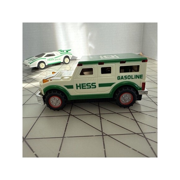 Hess truck, Car, Airplane And Helicopter- Tested - Working 1991, 2001, 2006,2010 - Picture 7 of 16